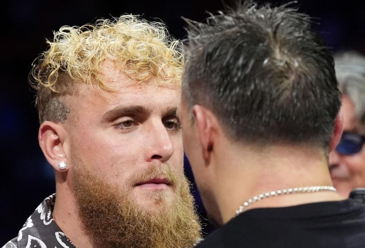 Oleksandr Usyk muốn đấu Jake Paul trong lồng MMA
