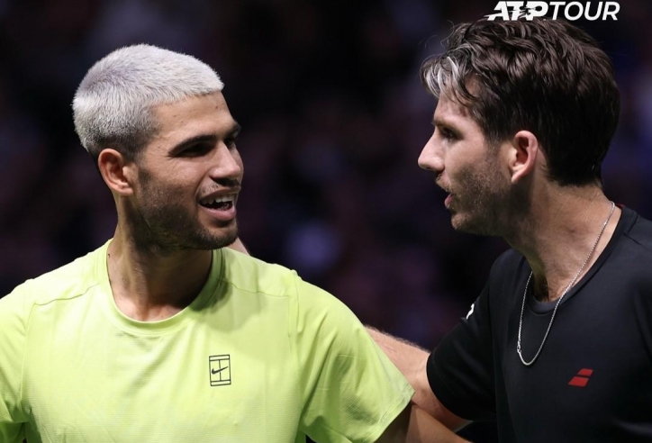 Alcaraz thua sốc tại Paris Masters 2025