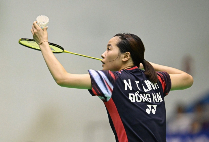 Nguyễn Thùy Linh săn vé chung kết giải cầu lông Hàn Quốc