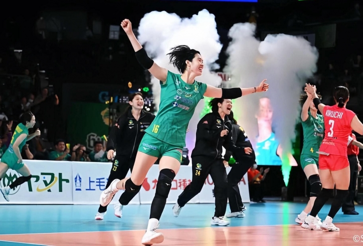 Chủ công Thanh Thúy lần đầu nhận vinh dự cao quý tại giải bóng chuyền Nhật Bản