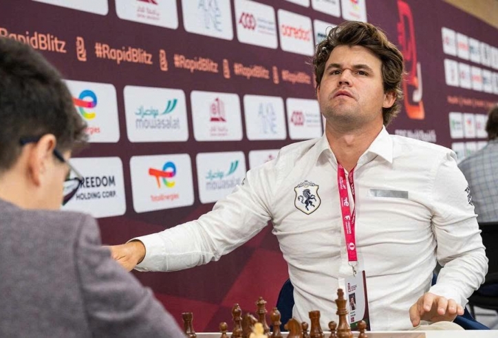 Magnus Carlsen giành danh hiệu vô địch thế giới lần thứ 21