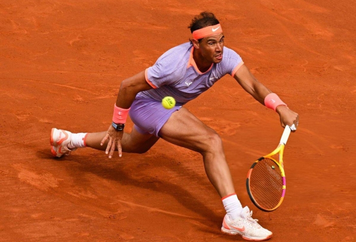 Kết quả tennis 17/4: Rafael Nadal gặp khó
