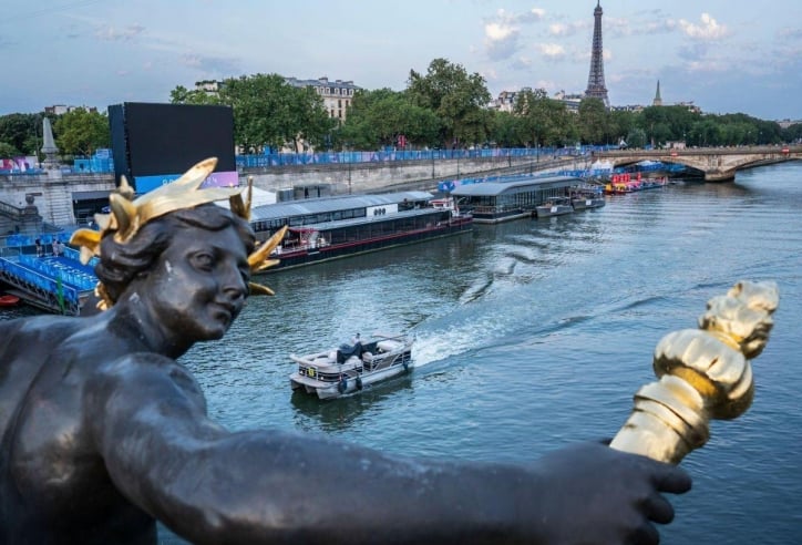 Sông Seine ô nhiễm, 3 môn phối hợp Olympic 2024 nguy cơ thành 2 môn phối hợp
