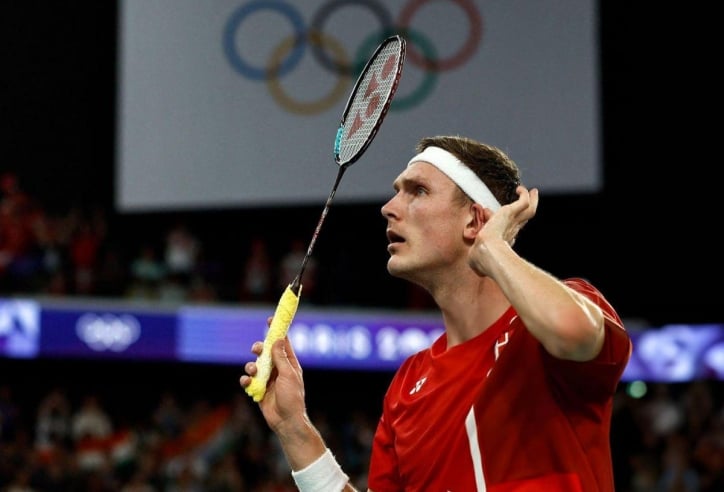 Đại thắng tay vợt Thái Lan, Viktor Axelsen bảo vệ thành công tấm HCV Olympic