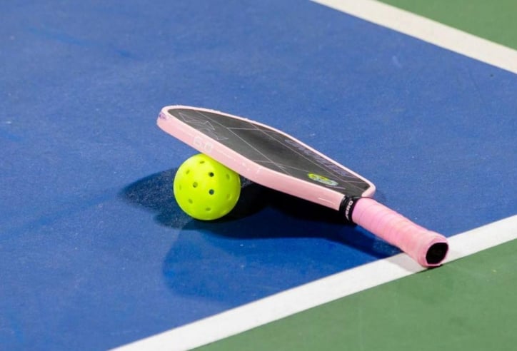 Giá thuê vợt Pickleball tại Việt Nam