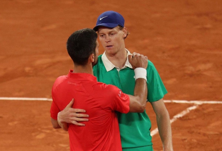 Djokovic từng giúp Sinner thăng tiến trong sự nghiệp như thế nào?