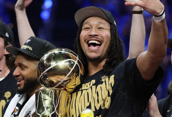 Sao bóng rổ gốc Việt được ĐKVĐ NBA gia hạn hợp đồng