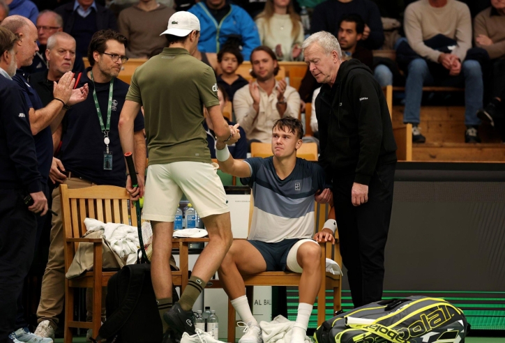 Sao trẻ tennis thế giới dính chấn thương cực nặng, nghỉ thi đấu 1 năm