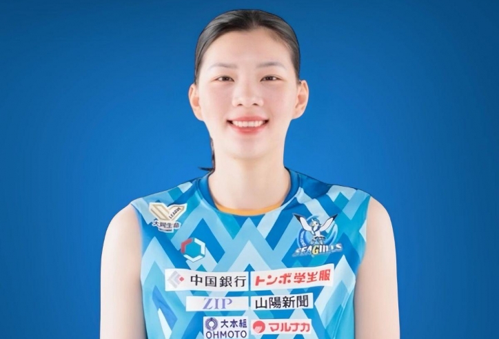 HLV Okayama Seagulls hết lời khen Bích Thủy sau màn thể hiện xuất sắc