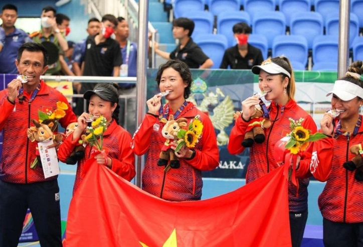 Trực tiếp tennis SEA Games 33: Việt Nam vs Philippines, 10h00 hôm nay 10/12