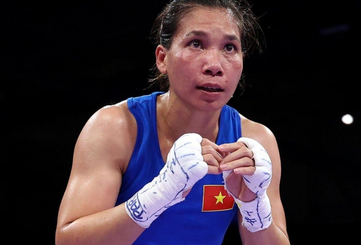 'Bà mẹ hai con' Hà Thị Linh áp đảo, lọt chung kết boxing SEA Games 33