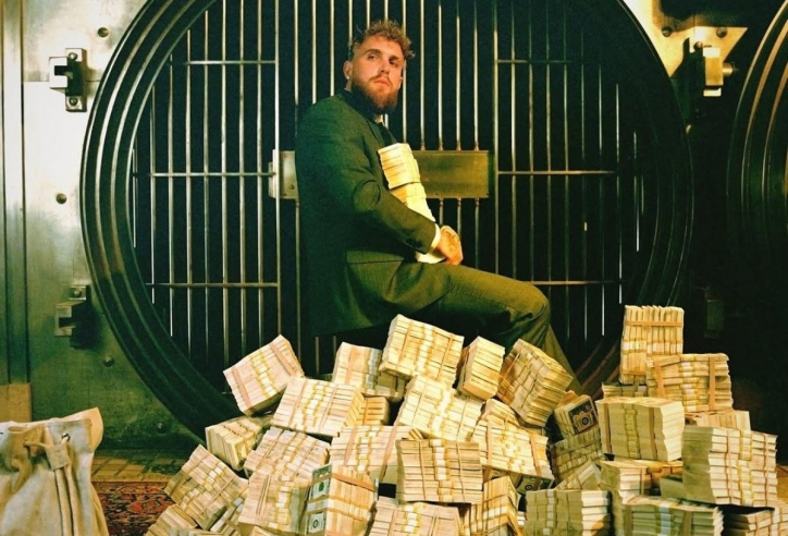 Jake Paul ngập trong tiền thưởng sau màn so găng với Anthony Joshua