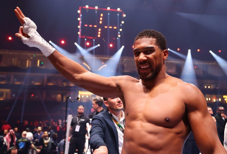 Anthony Joshua úp mở kế hoạch lớn ở mùa giải 2026