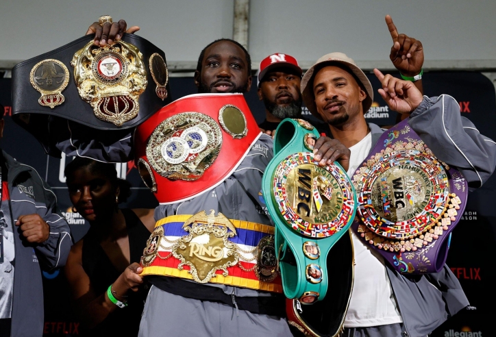 Terence Crawford giải nghệ, boxing thế giới có nhà vô địch mới