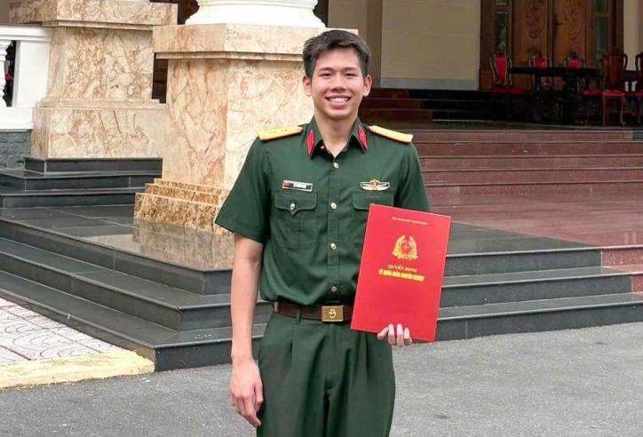 Em trai Ánh Viên được thăng quân hàm