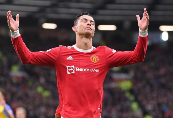 Tin MU mới nhất 18/7: Ronaldo bị 'cà khịa' cay đắng, quỷ đỏ nhận tin vui từ 'tiểu Zidane'