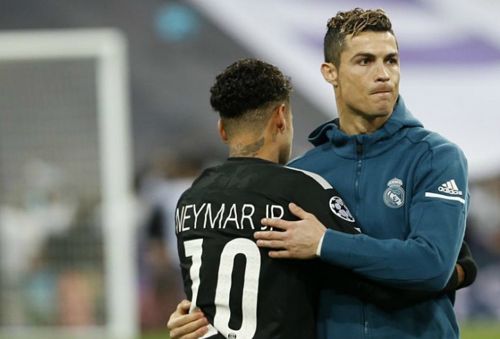 Tin chuyển nhượng tối 24/7: MU 'chơi chiêu' cực độc vụ Ronaldo, tương lai của Neymar đã sáng tỏ