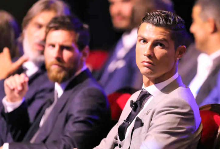 Thi đấu bết bát, Ronaldo vẫn 'vượt mặt' Messi để nhận giải thưởng danh giá