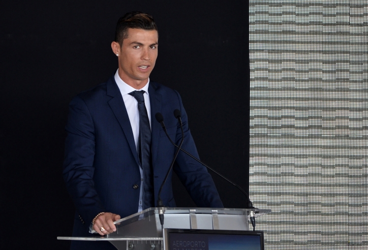 Tin MU hôm nay 15/11: Ronaldo chính thức lên tiếng, Lingard muốn giải nghệ