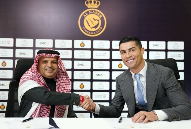 Nghe lời Ronaldo, Al Nassr chốt mua cầu thủ đá rắn bậc nhất thế giới