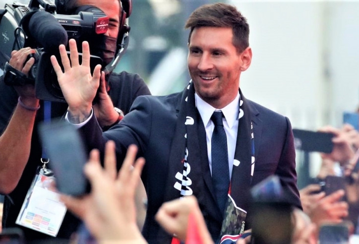 Chiêu mộ Messi, 'gã nhà giàu' làm điều chưa từng có trong lịch sử