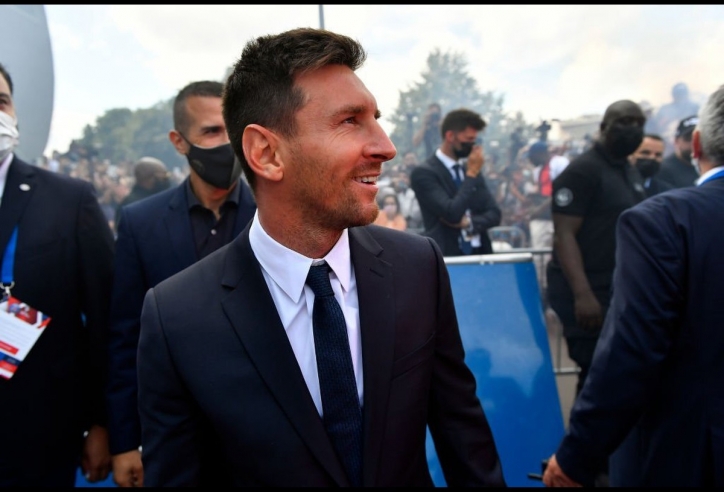 PSG vào cuộc, Lionel Messi rơi vào tình thế tiến thoái lưỡng nan