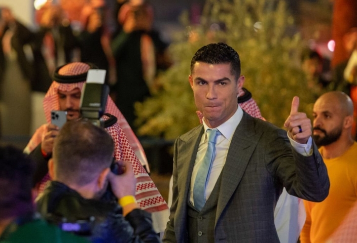 Cung phụng Ronaldo, Al Nassr chi đậm sắm huyền thoại của Real Madrid?