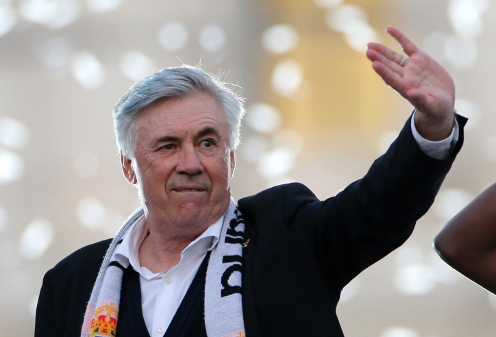 Tin chuyển nhượng 21/1: Real Madrid nhắm HLV đại tài thay Ancelotti; Barca chốt hàng MU