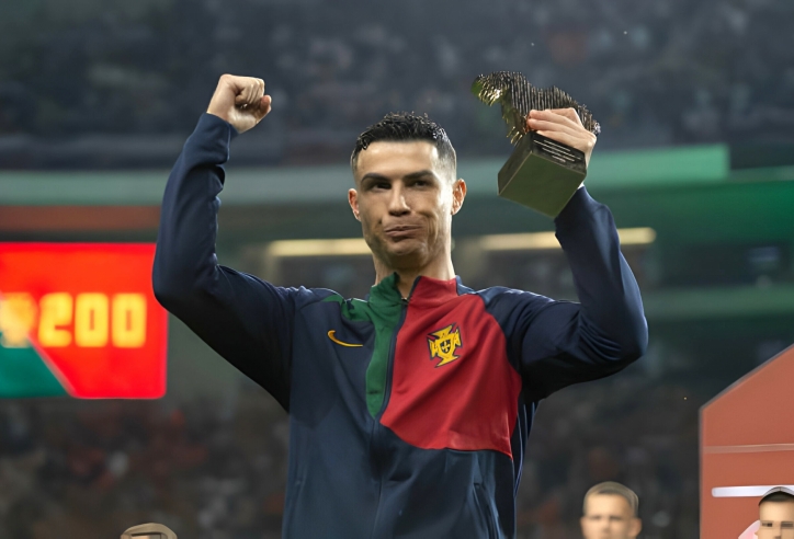 Gạch tên hàng loạt ông lớn, Ronaldo chỉ thẳng nhà vô địch Euro 2024
