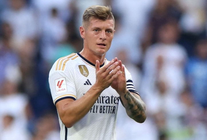 Toni Kroos trở lại sân cỏ