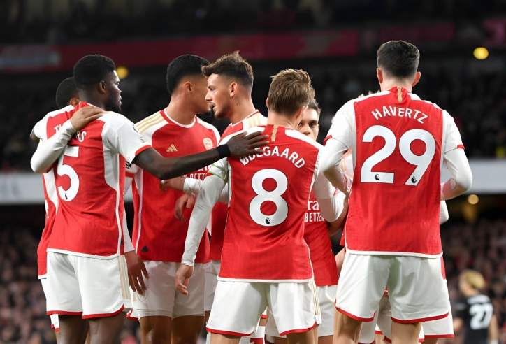 Sao Arsenal khiến tất cả ngây ngất, được ví như Zidane thời đỉnh cao