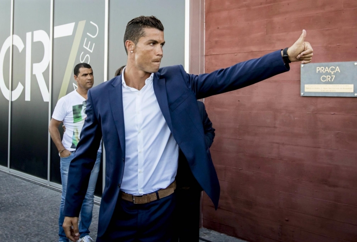 Bayer Leverkusen muốn chiêu mộ Cristiano Ronaldo