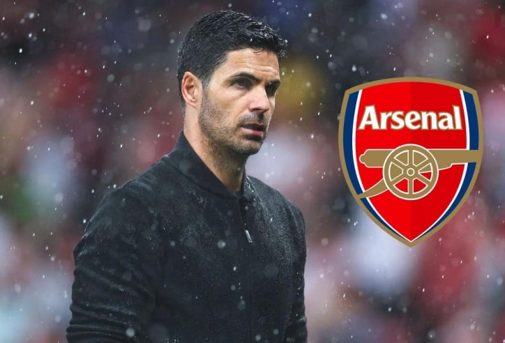 HLV Arteta nhận gạch đá vì 'trò hề ngoài sân cỏ' tại Arsenal