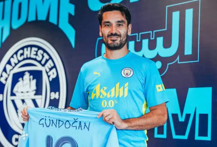 CHÍNH THỨC: Man City tái hợp Ilkay Gundogan