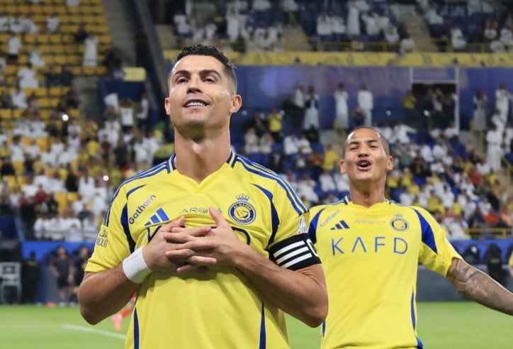 Ronaldo không thể ngừng ghi bàn, chạm cột mốc kinh ngạc tại Al Nassr