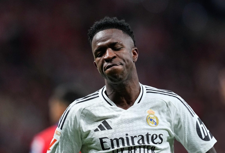 Real Madrid nhận tin cực buồn từ Vinicius Jr trước thềm đại chiến Liverpool