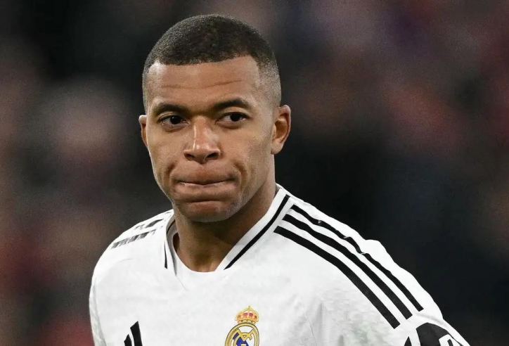 HLV Carlo Ancelotti nói thẳng vấn đề của Mbappe và Real Madrid