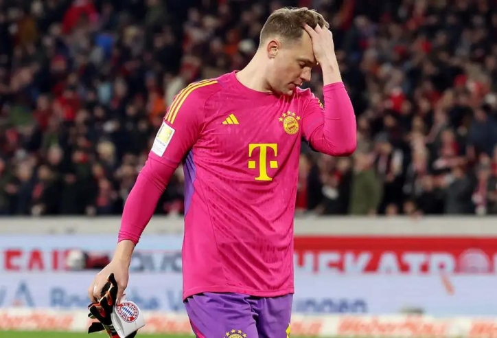 Manuel Neuer bị gãy xương sườn