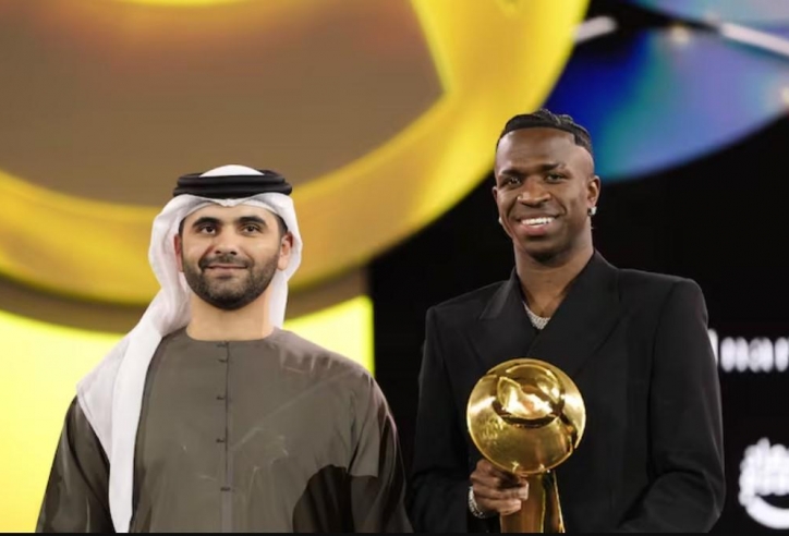 CHÍNH THỨC: Vinicius Jr đánh bại Rodri, giành Quả bóng vàng Dubai 2024