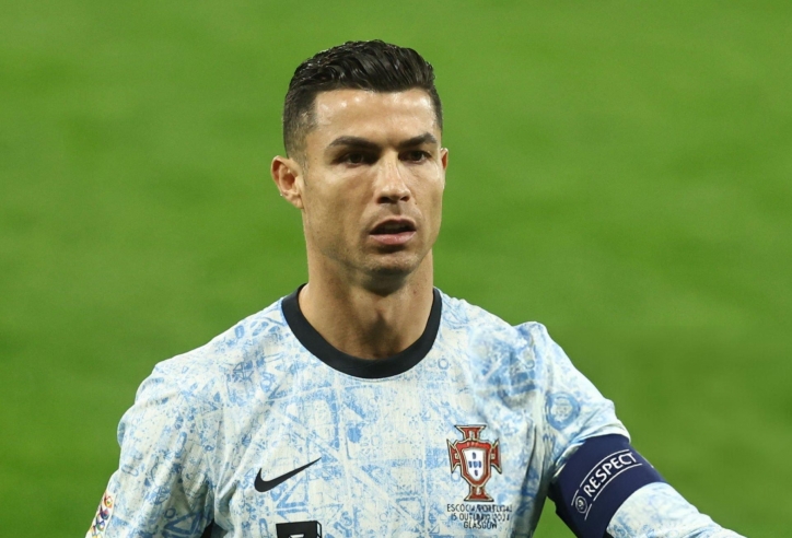 Nhìn lại Ronaldo trong năm 2024: Vui buồn lẫn lộn!