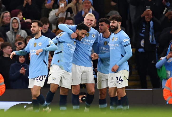 Haaland chói sáng, Man City ngược dòng cảm xúc trước Chelsea