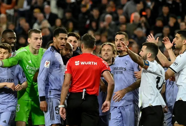Real Madrid tiếp tục gây áp lực lên 1 trọng tài ở La Liga