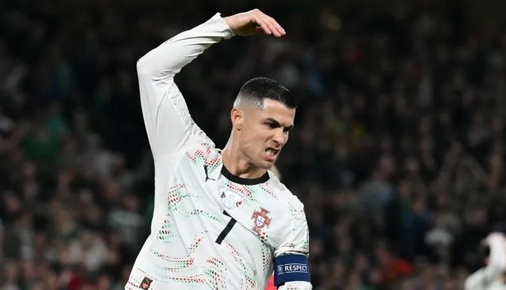 Ronaldo nhận tin buồn chưa từng có trong lịch sử Bồ Đào Nha