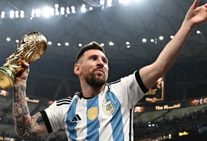 CHÍNH THỨC: Argentina phải trả lại cúp vàng World Cup