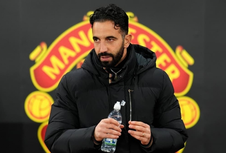 Chuyển nhượng MU 30/12: Old Trafford đón cầu thủ đầu tiên; Tạm biệt Zirkzee!