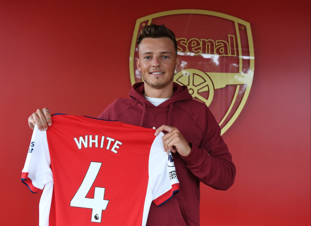 Ben White cập bến Arsenal: Nền tảng để Arteta giúp Pháo Thủ trở lại vị thế