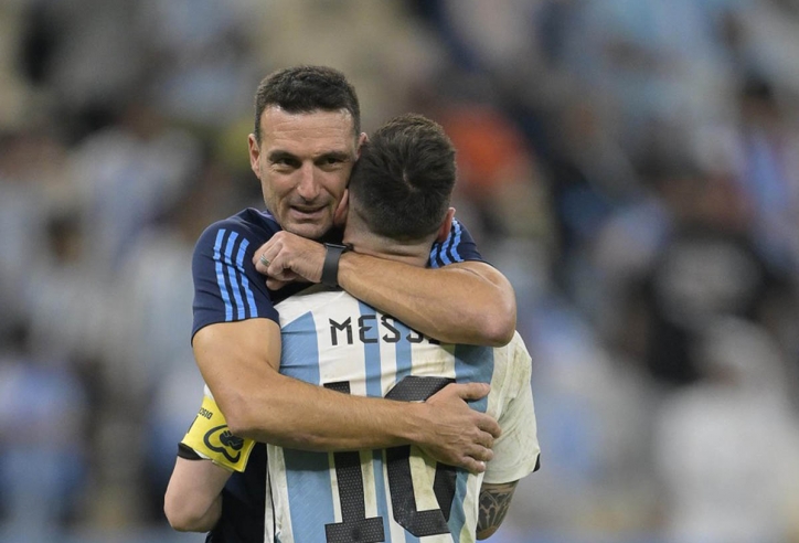 HLV Scaloni chưa chắc ngày Messi trở lại ĐT Argentina