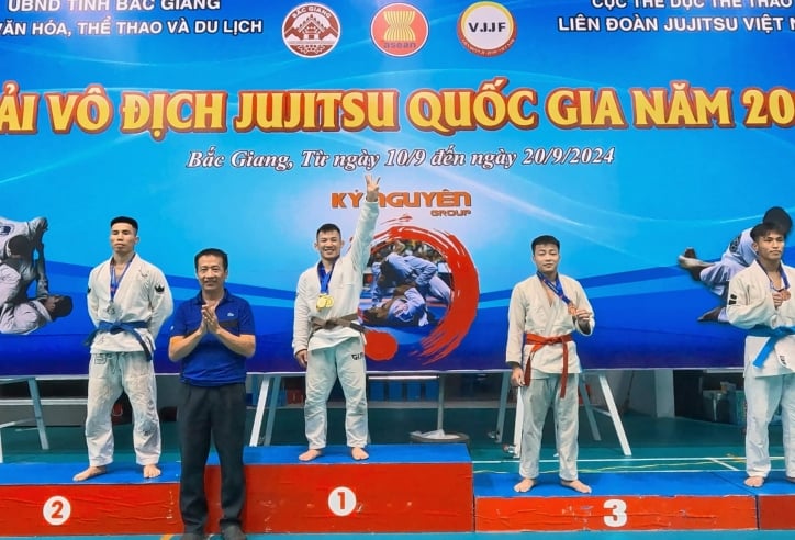 Đào Hồng Sơn đánh bại Phạm Văn Nam ở giải vô địch Jiu-jitsu Quốc gia 2024