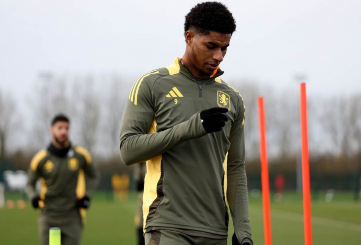 Slot khen Rashford, 'chê' Amorim không biết dùng