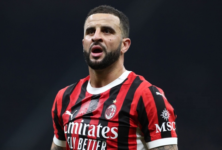 Kyle Walker trở lại đội hình AC Milan trước trận đại chiến với Lazio